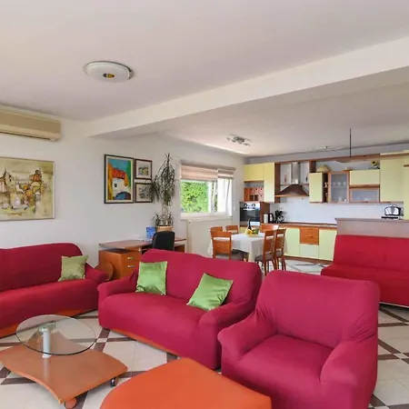 Near Port In Volosca Apartment Opatija