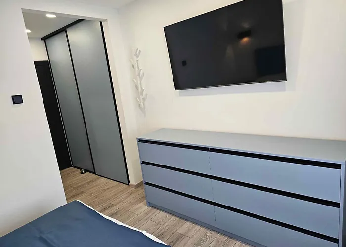 Near Port In Volosca Apartment *