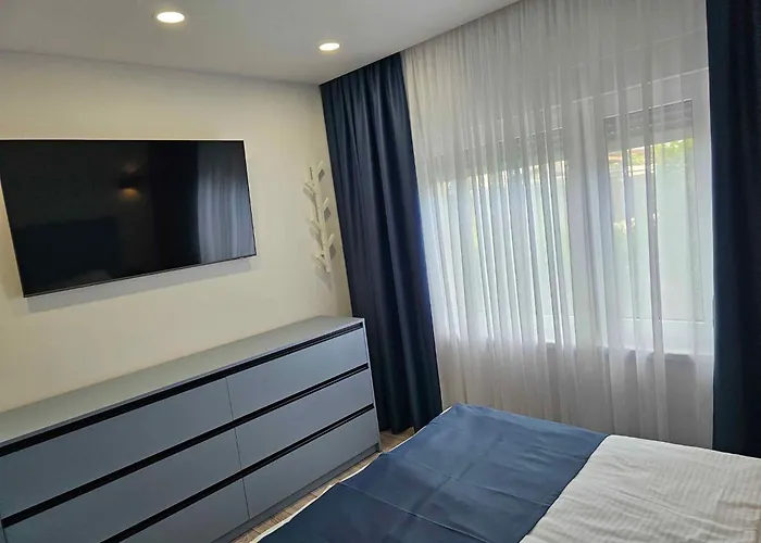 Near Port In Volosca Apartment *